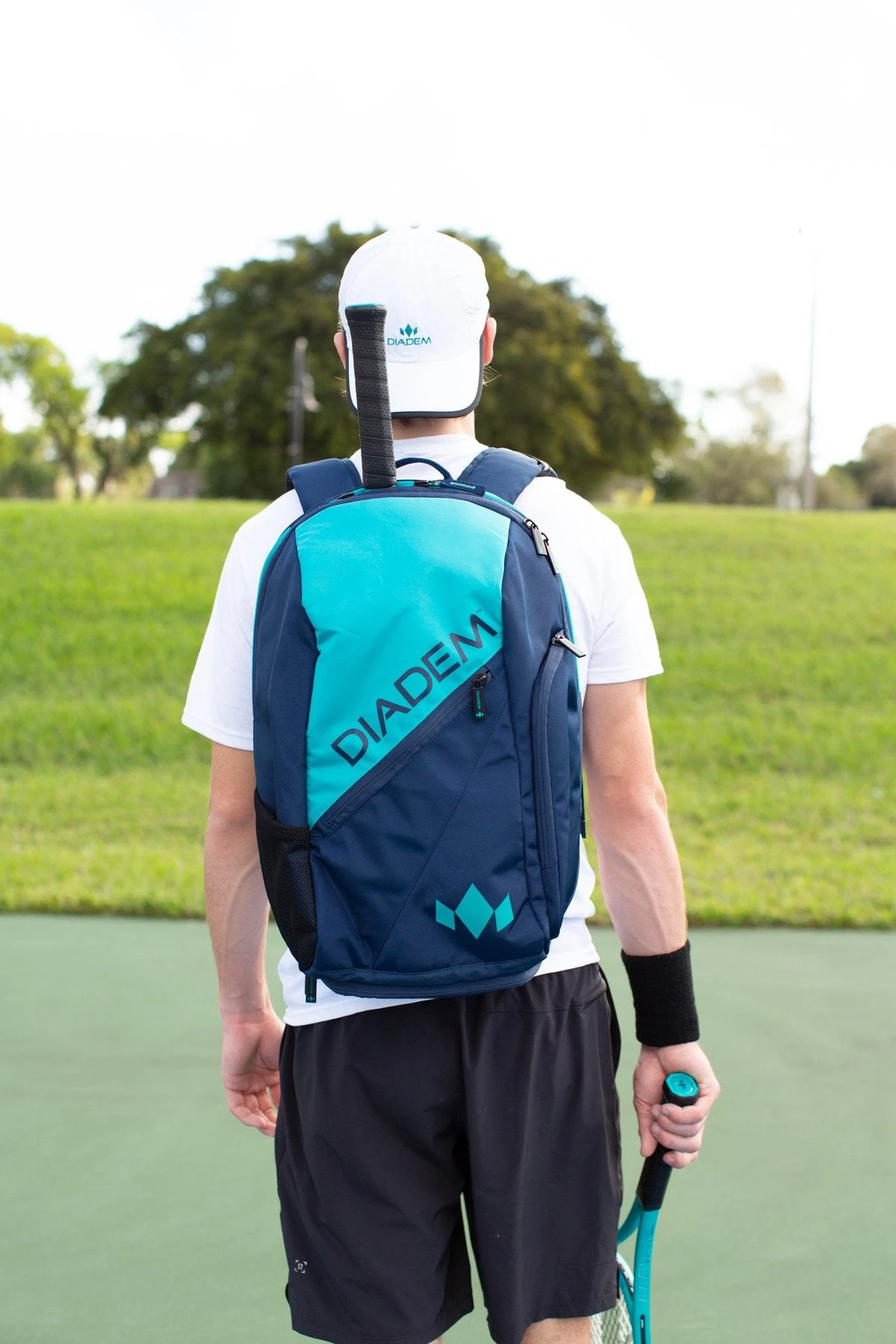 Diadem Elevate Tour Backpack Racquet Bag (Teal/Navy) Diadem Elevate Tour Backpack Racquet Bag (Teal/Navy) -Racquet Equipment Store Elevate Backpack 2 1800x1800 5bbc3709 4d0d 4db9 8f00 cbd7030c88fe