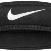 Nike Pro Patella Band 3.0 (Black/White) 1 Nike Pro Patella Band 3.0 (Black/White) -Racquet Equipment Store N1000681010 FA20 NIKE PRO PATELLA BAND 3.0 F PHSFH00078FCLR